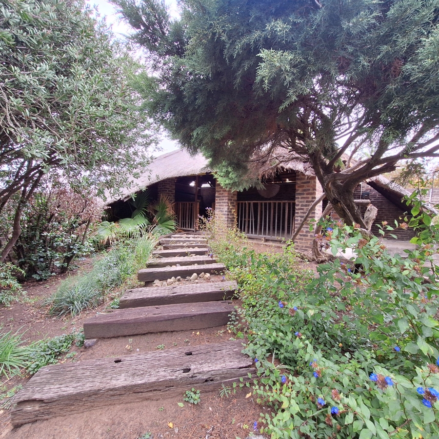 4 Bedroom Property for Sale in Frankfort Free State